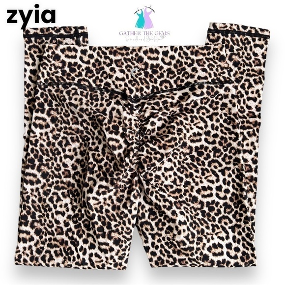 Zyia Leopard Brilliant Scrunchy What Hi-rise 7/8 Leggings - Picture 2 of 7